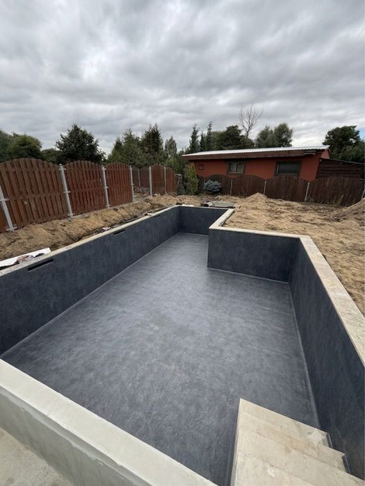 Profesjonalne Foliowanie Basenów | Membrana PVC / Liner | Wycena 0 zł | Wolne Terminy