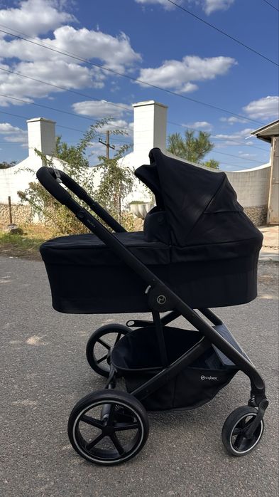 Продам дитячу коляску Cybex Balios S 2 в 1