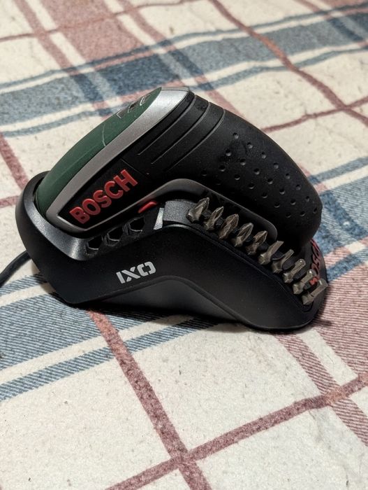 Bosch IXO електро викрутка