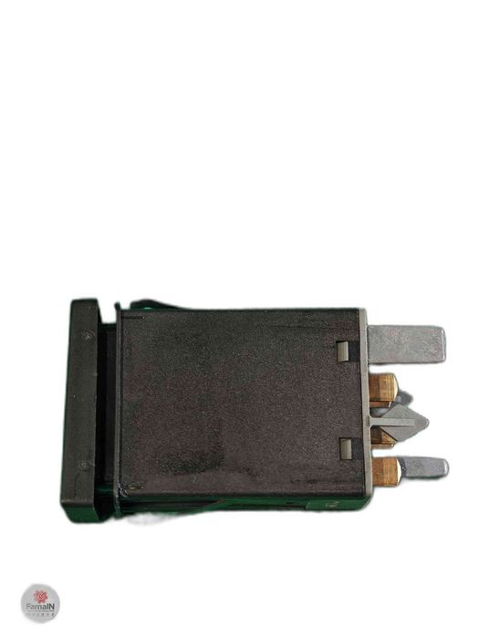 Botão / Interruptor 4 Piscas VW PASSAT B5.5