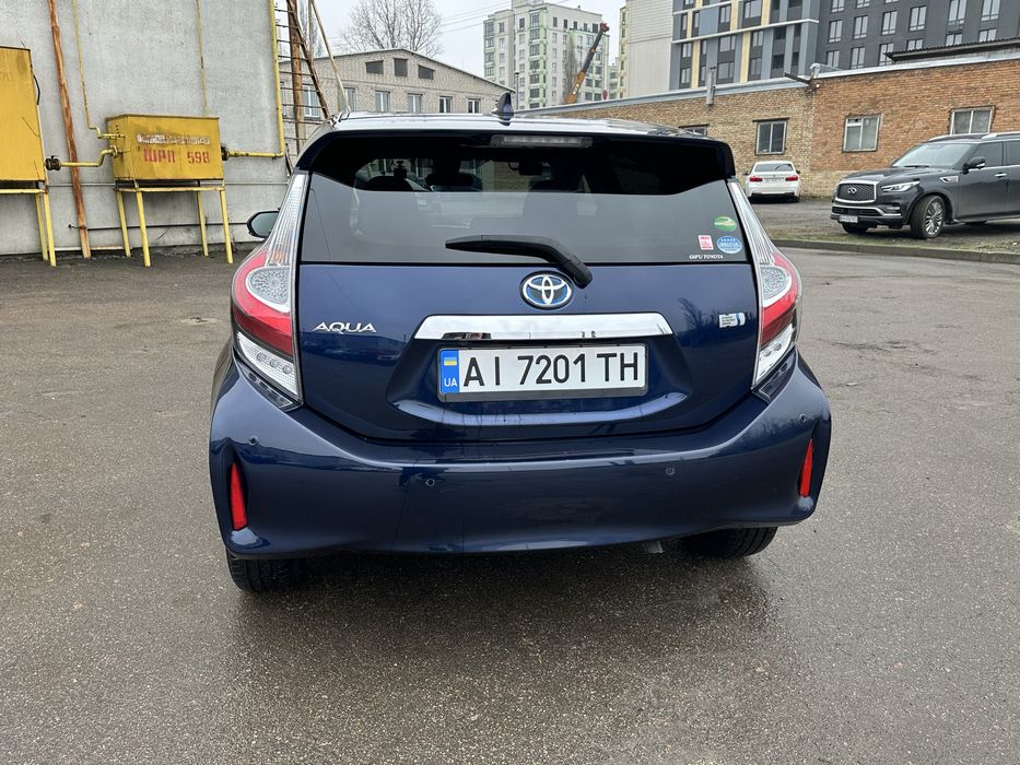 Toyota Aqua 2020 тойота