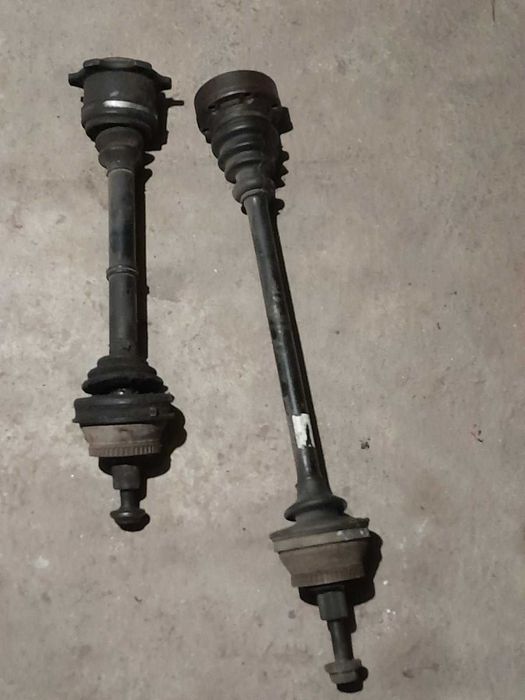 запчастини до ауді а8 д2