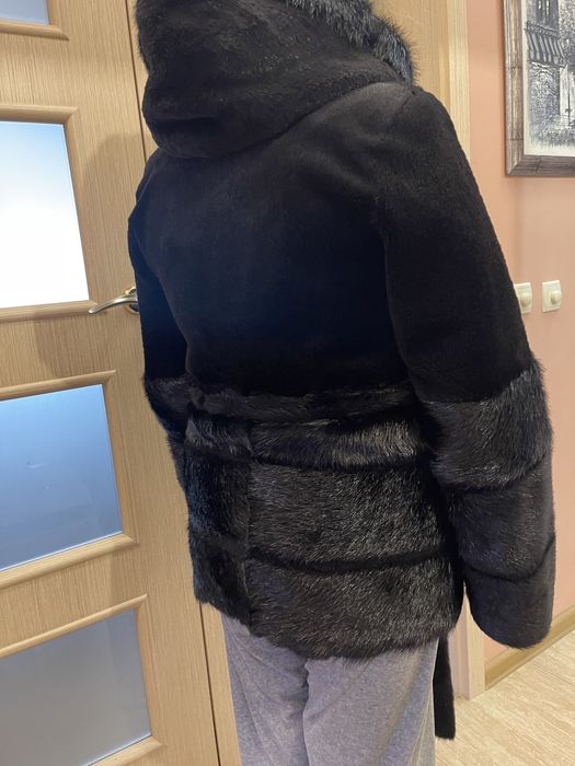 Шубка з нутрії.