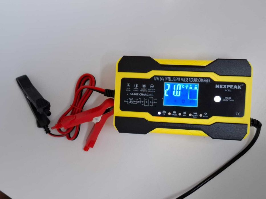 Ładowarka samochodowa prostownik 12V10A-24V5A