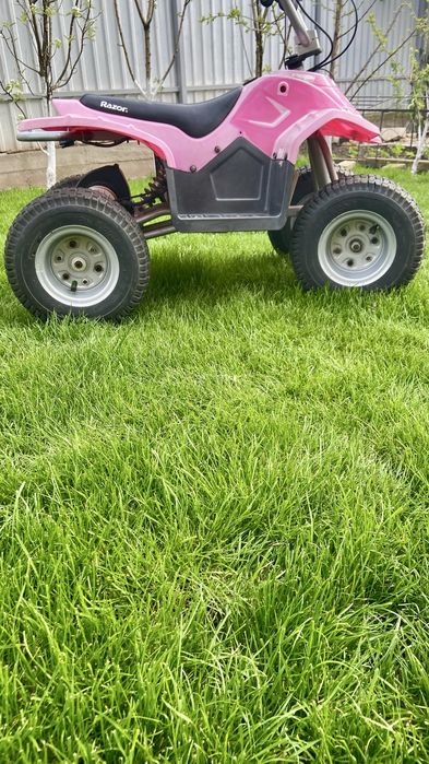 Квадроцикл Razor bike