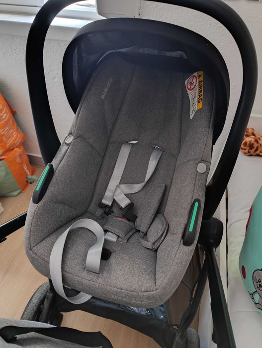 carrinho de bébé