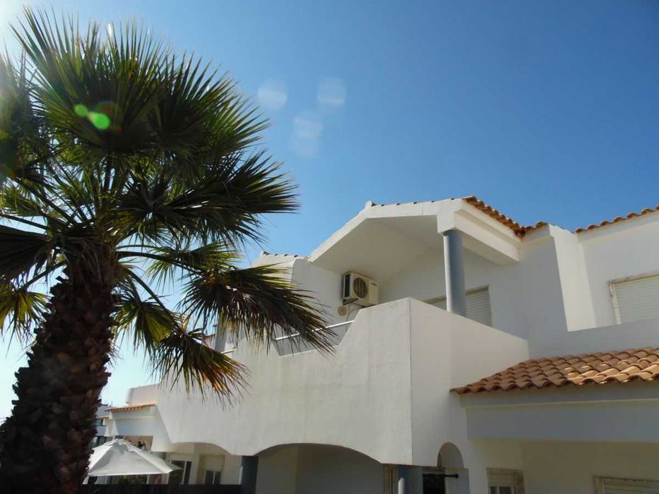CASA ALVOR - T1, A Pé para a Praia e Centro + Estacionamento - TOTALMENTE DISPONÍVEL - DESCONTOS - ALVOR