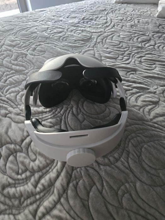 Sprzedam lub Zamienie ps5 slim z napedem i meta quest 2