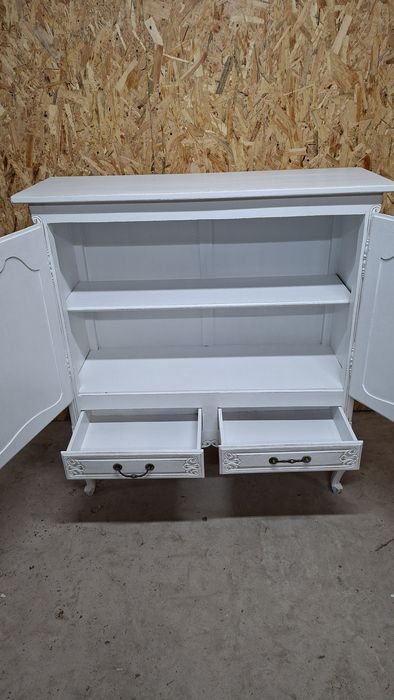 Barek ludwikowski bielony przecierka komoda