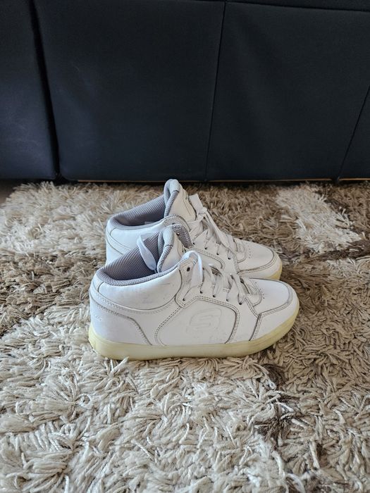 Sneakersy Skechers biale