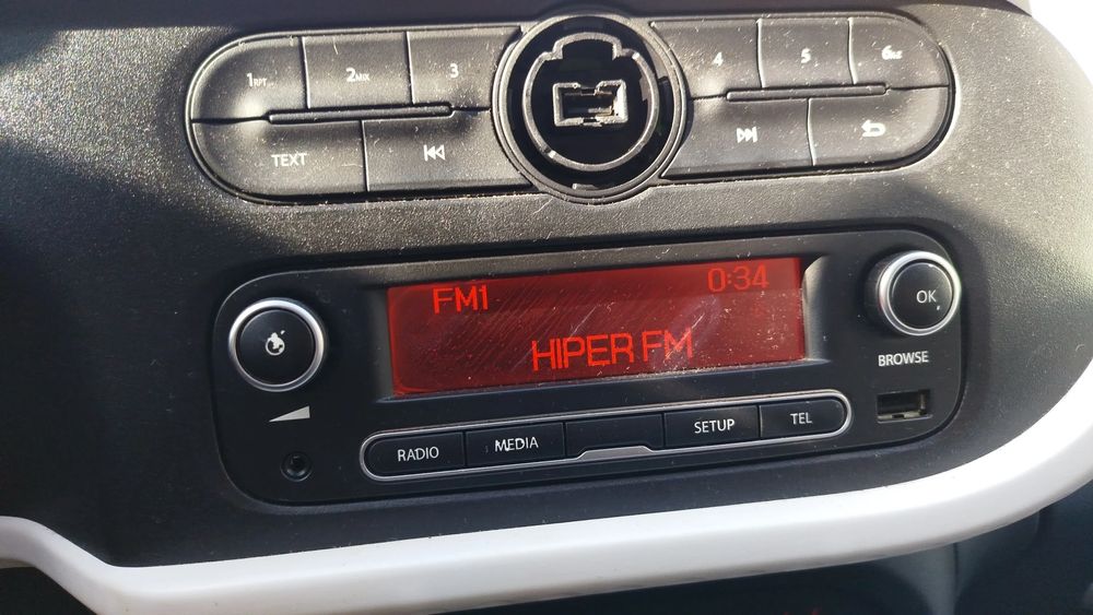 Rádio / auto-rádio RENAULT Twingo III (BCM_)