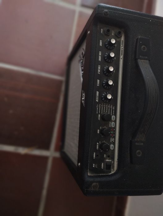 Colunas de guitarras eletrica