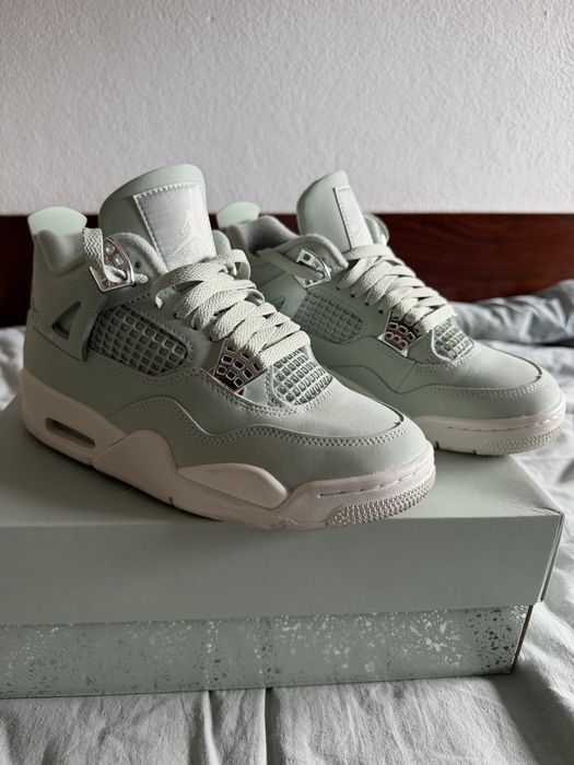 Air Jordan 4 “Seafoam” - 37,5