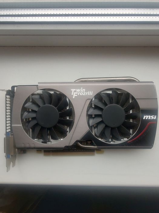 Продам відеокарту MSI GTX 660 2 GB.