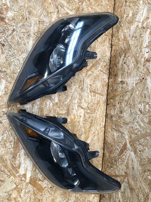 Lampa/reflektor przedni lewy prawy Ford Focus 2 lift