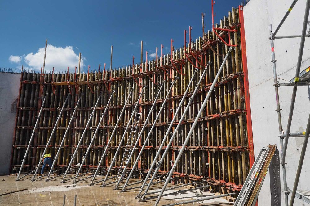 Wynajem szalunków PERI - łukowych - szalunki okrągłe - szalunki na mur