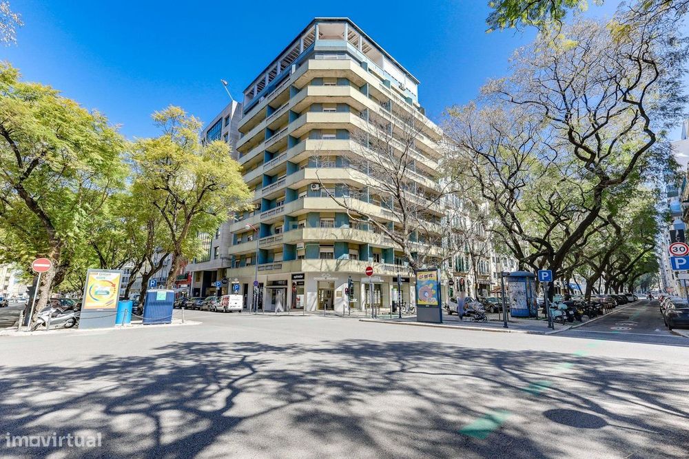 Espaço Comercial - Avenida 5 de Outubro, Lisboa