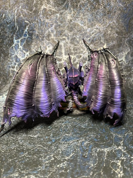 Warhammer 40 000 Tyranid Hive Tyrant - Dobrze pomalowany