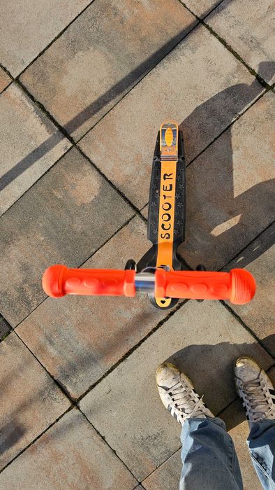 Spr,edam deskorolkę scooter