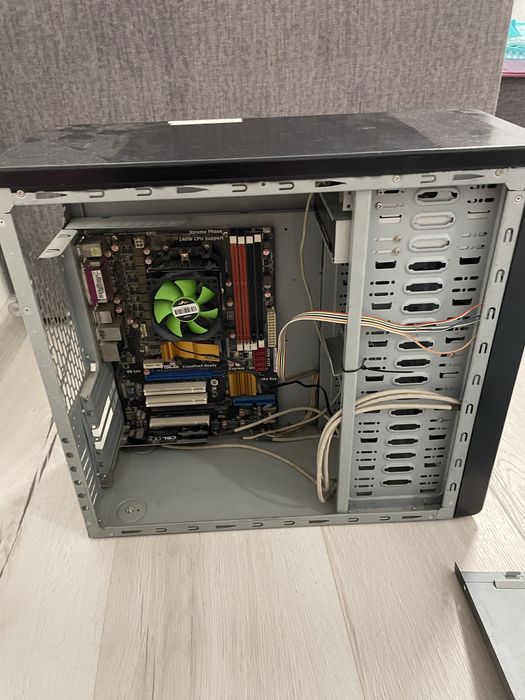 Набір для збірки ПК: ASUS PRO / 24GB RAM / GT 610 (Можливий продаж окремо) Якшо брати весь комлект можливий торг!