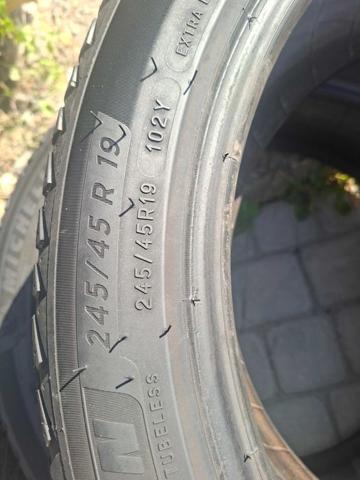 Шини Б/У 2шт 245/45 R19 102Y Michilin CrosClimate2.
