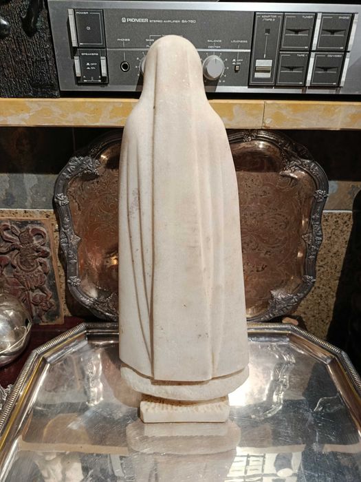 Escultura Esculpida Pedra Mármore Nossa Senhora 42 cm Antiga