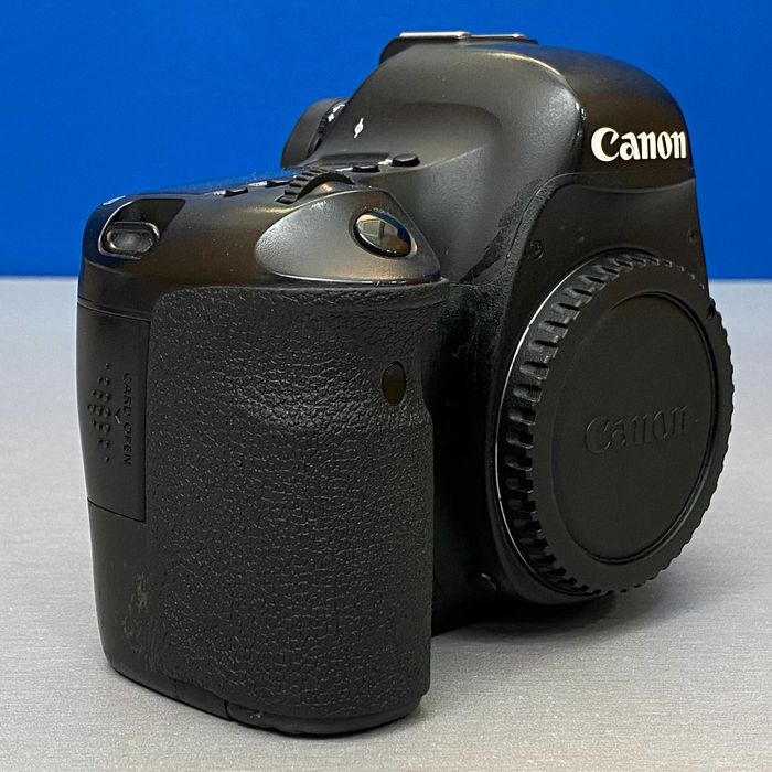 Canon EOS 6D (Corpo) - 20.2MP