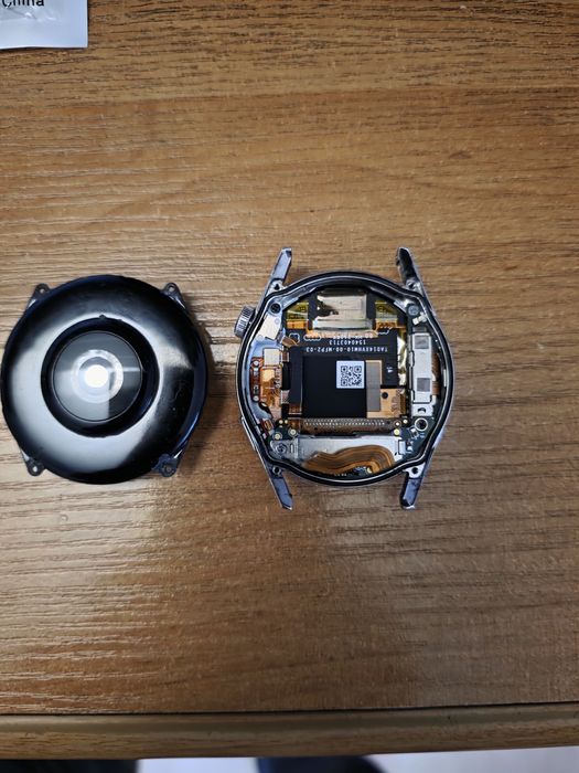 Smartwatch huawei gt3 uszkodzony