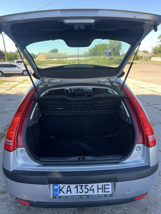 Citroen c4 1.6 дизель механіка 2007рік