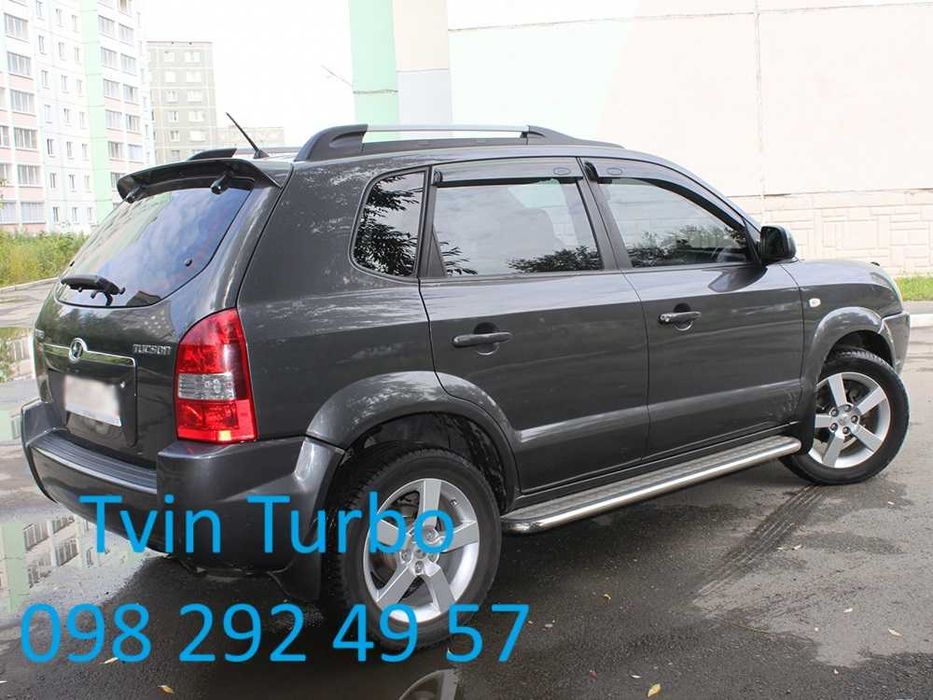 Спойлер реснички на фары Hyundai Tucson 2004-2010 Хюндай Туксон