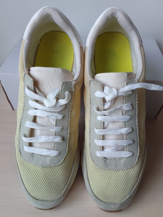 Кросівки  NM   41  розмір