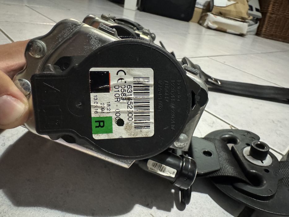 Pasy bezpieczeństwa pas lewy prawy Renault Megane Talisman Komplet 631437400