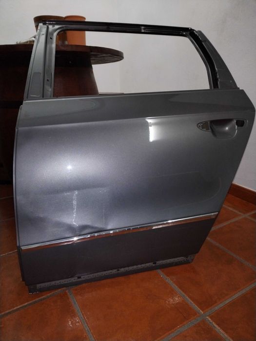Porta lateral esquerda de Passat Variant 2007
