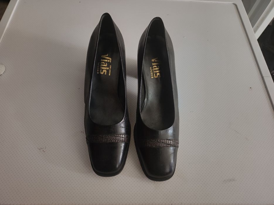 sapatos com salto em pele 36