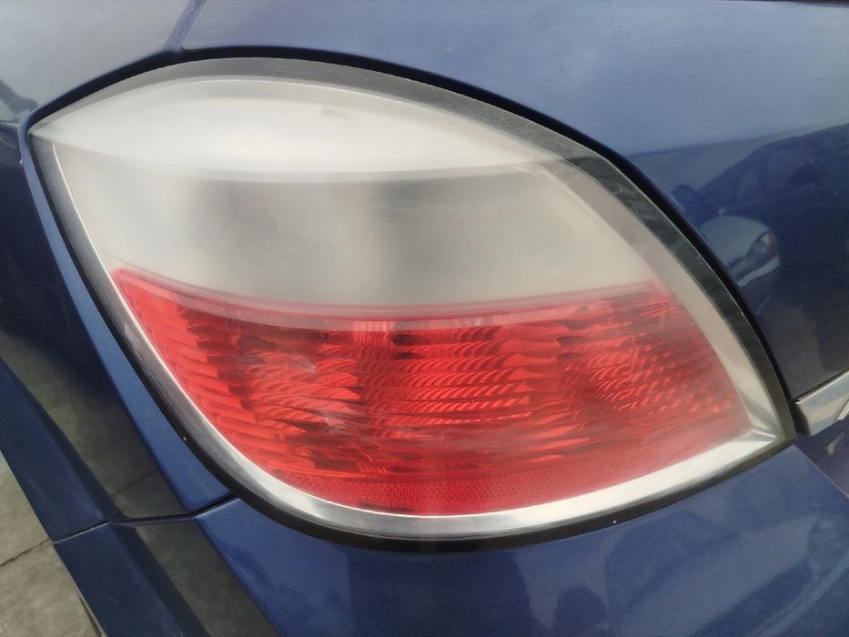 Farolim esquerdo OPEL Astra H Hatchback (L48)