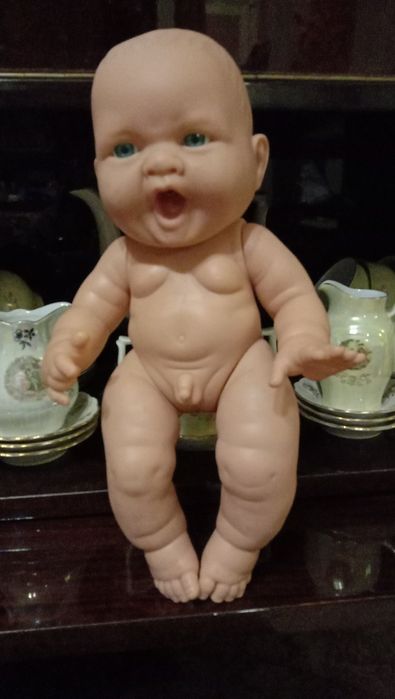 Продам играшку(пупс)