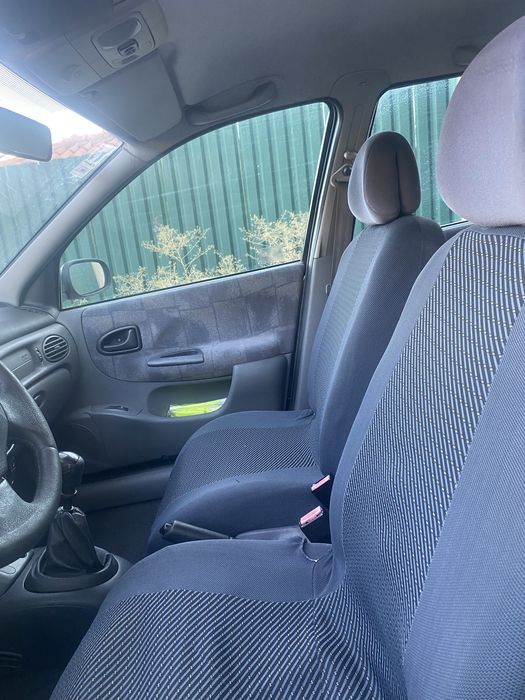 Renault megane ano 2000