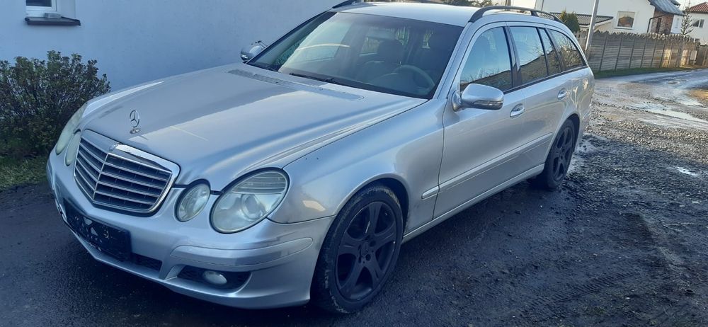 Mercedes E-klasse W211 2.2 CDI Manual