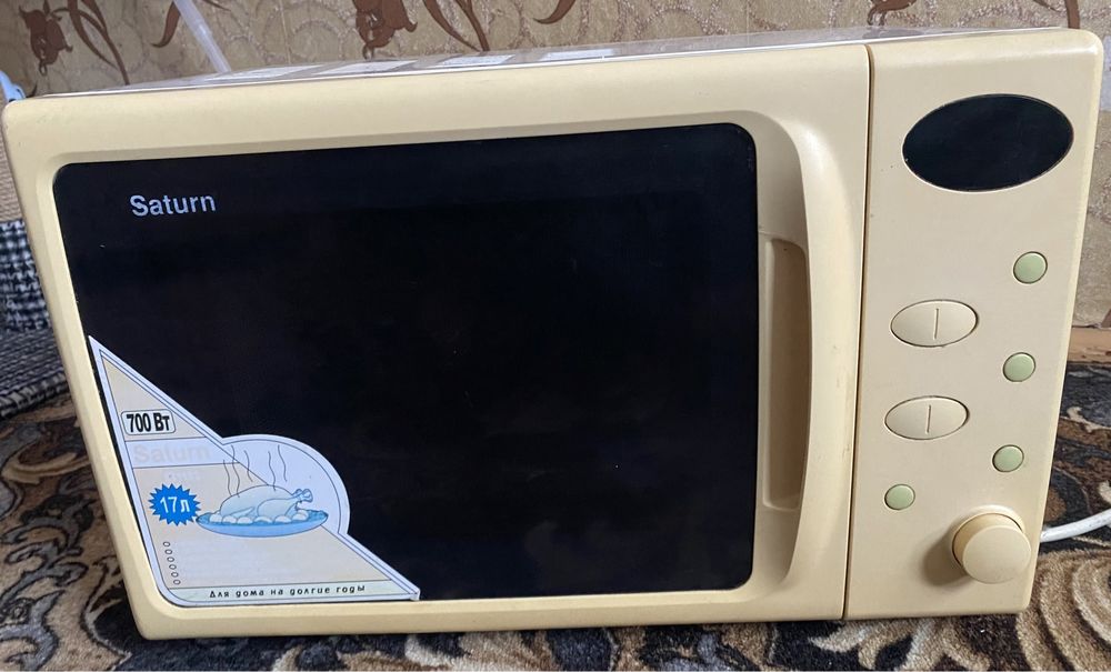 Продам микроволновку Saturn