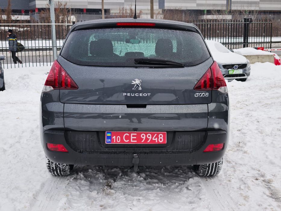 Peugeot 3008 (facelift) 2015 р. 1,6 HDi дизель, автомат