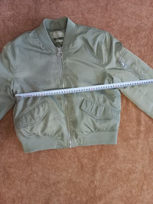 Куртка жіноча  .