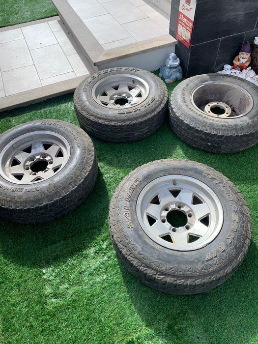 Vende-se jantes 15 Nissan mitsubishi