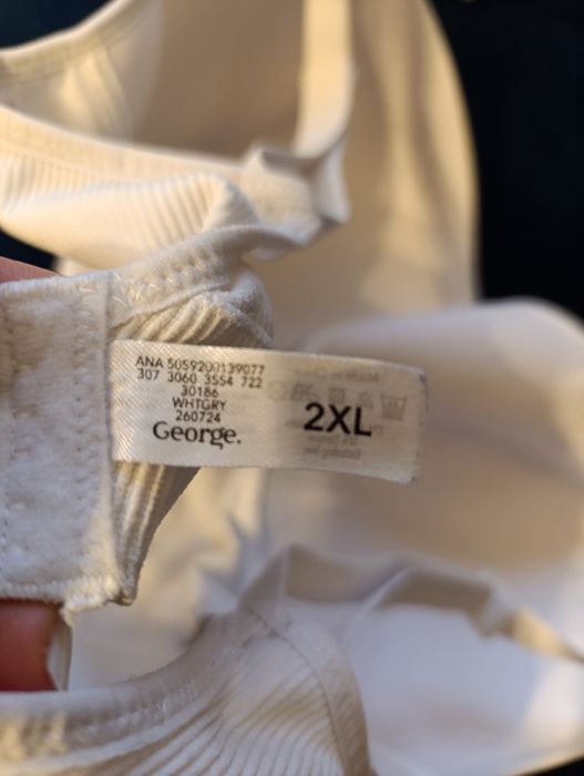 Biały stanik 2xl