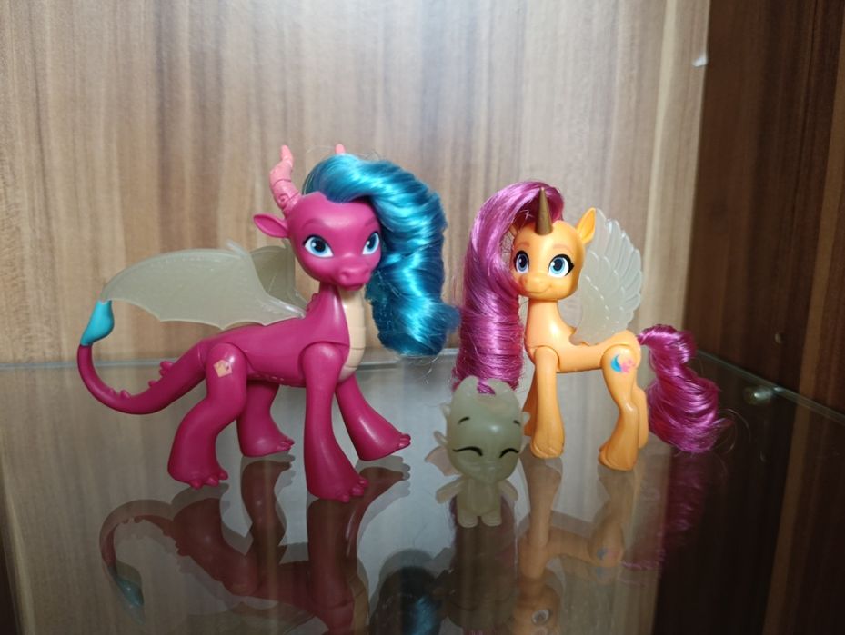 Новий набір My Little Pony "Світло дракона" (Hasbro F8702)