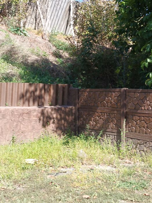 Продам  будинок, в місті, ремонт, зручності , меблі ,техніка.