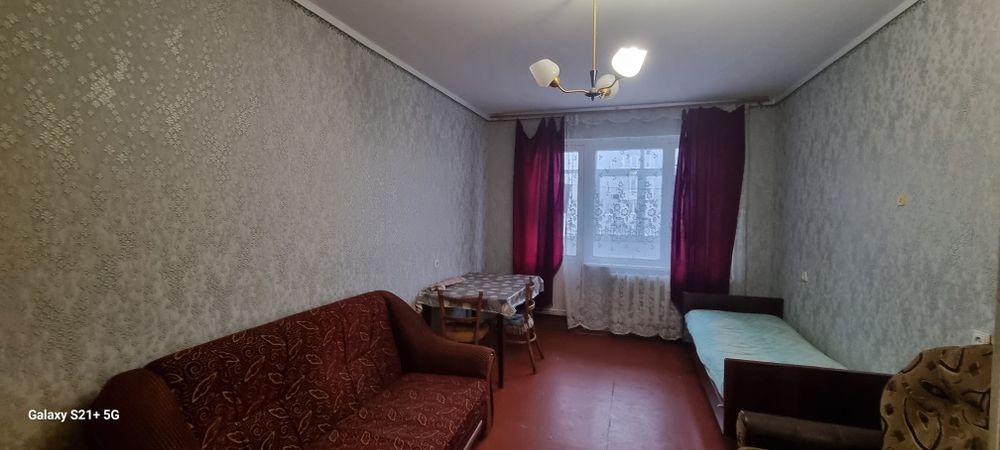 Оренда квартири на Таврійському . Ліфт працює .