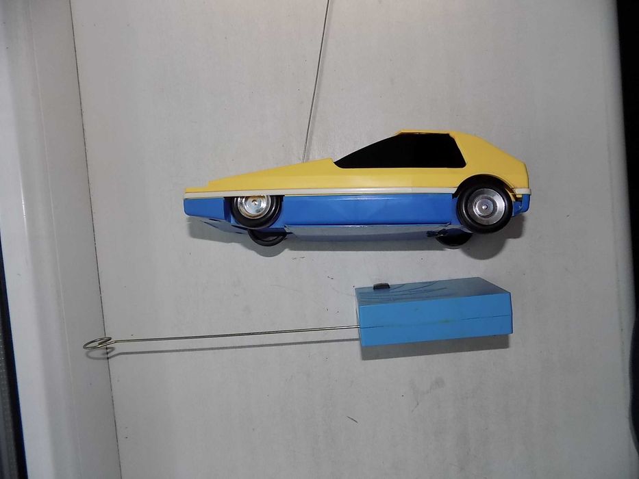 Радиоуправляемая машинка Вираж СССР в рабочем состоянии