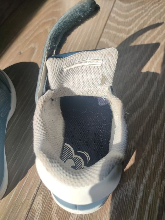 Buty dziecięce Decathlon Domyos rozm. 22