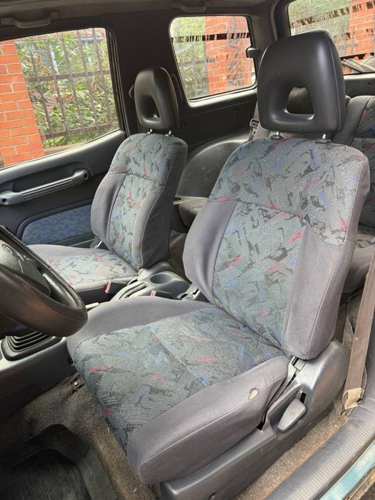 Продам Toyota Rav4