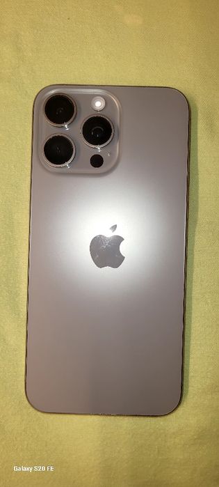 Iphone 15 pro max 256 + Apple watch 44 + air pods
